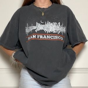 Grey distressed San Francisco PacSun oversized graphic tee. Lightly worn.